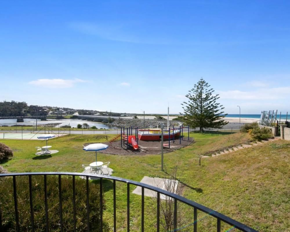 фото Scamander Beach Resort