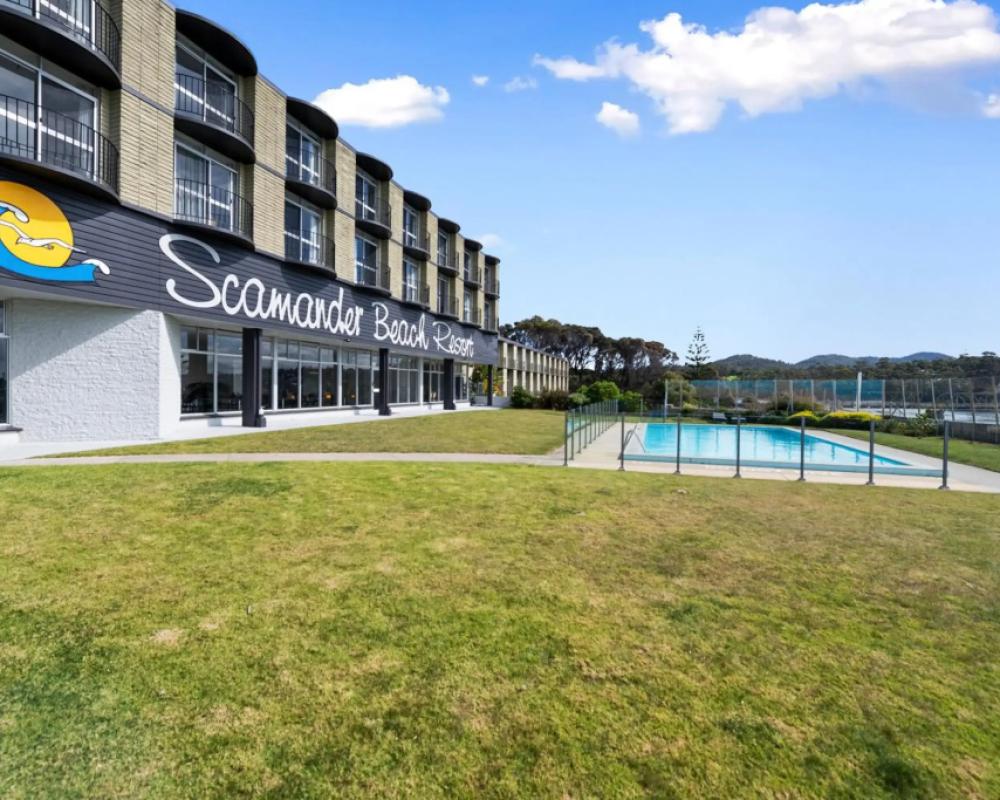 фото Scamander Beach Resort