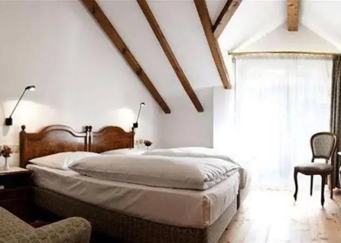 Hotel Lewald