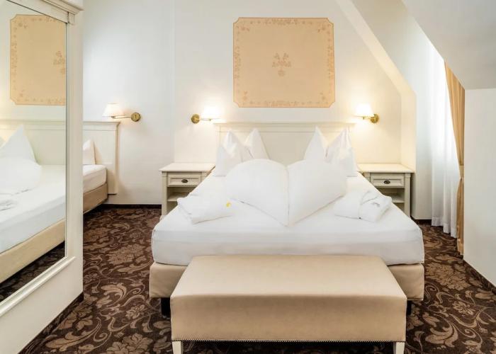 Parkhotel Mondschein, a Member of Design Hotels