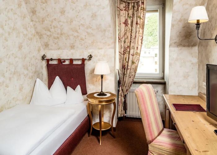 Parkhotel Mondschein, a Member of Design Hotels