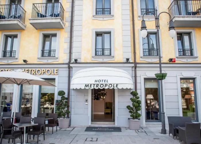 Hotel Metropole