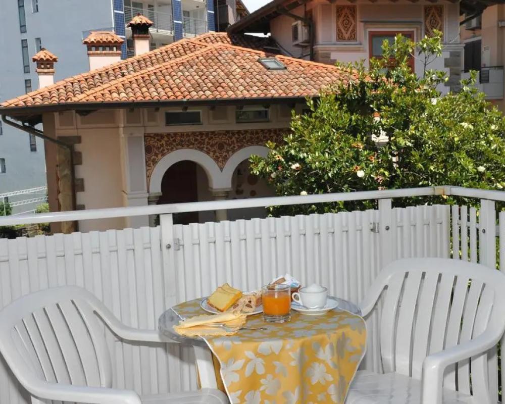 фото Hotel Villa Rosa