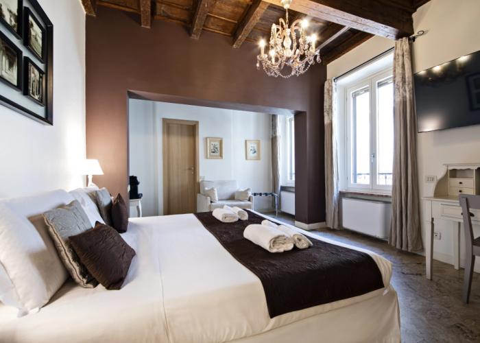 Broletto Hotel