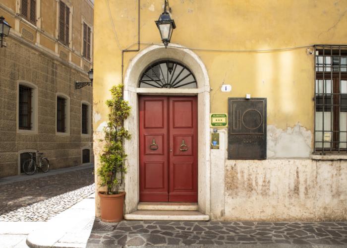Broletto Hotel