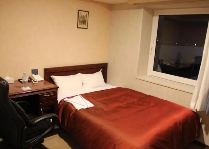 Chitose Station Hotel