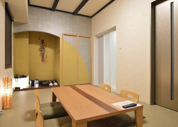 Queen's Hotel Chitose