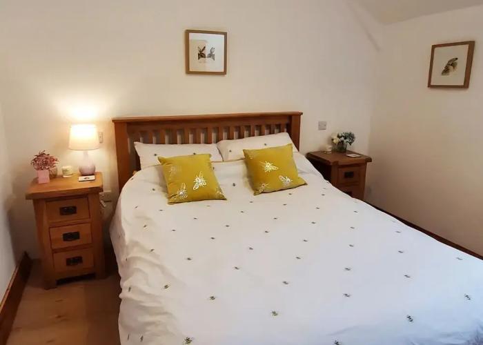 Cosy Cottage in the Blackdown Hills, Devon