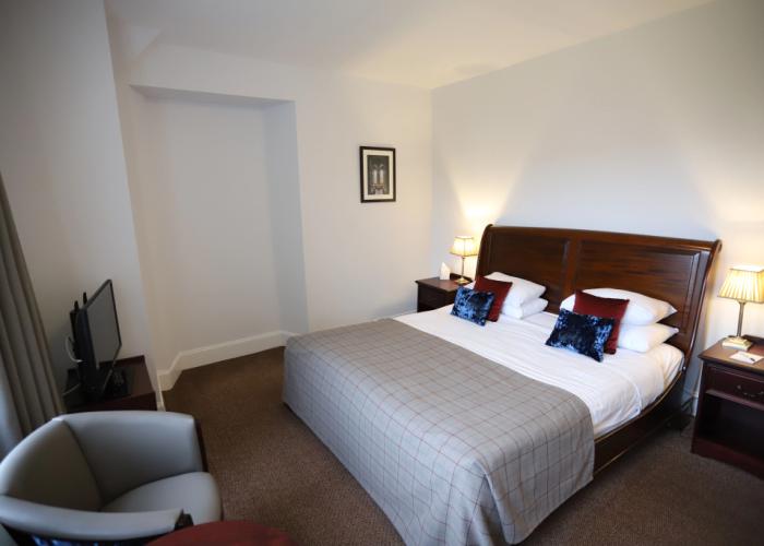Ben Wyvis Hotel