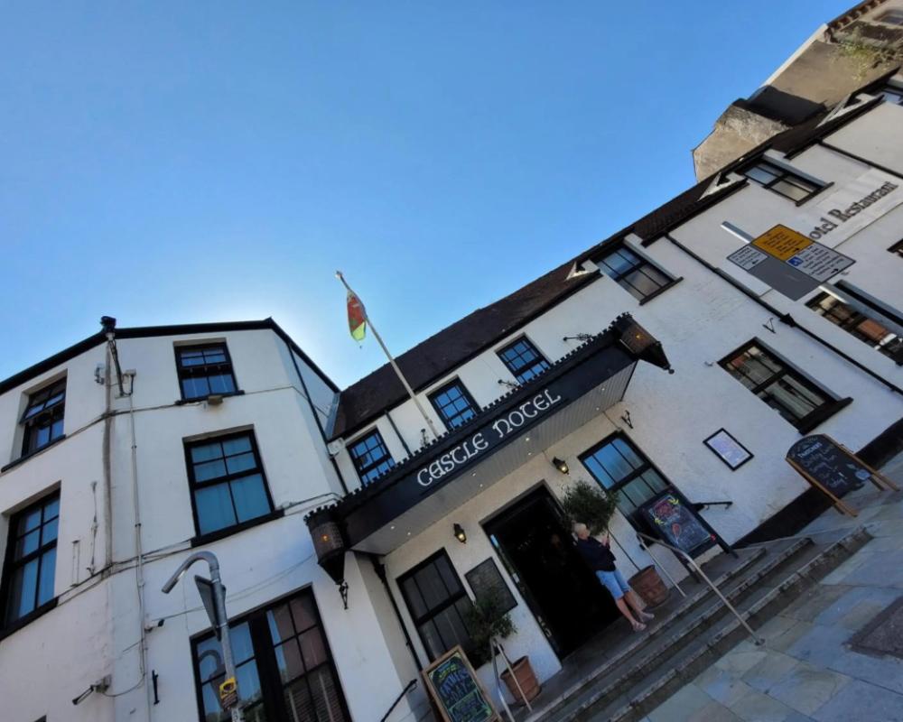 Castle Hotel