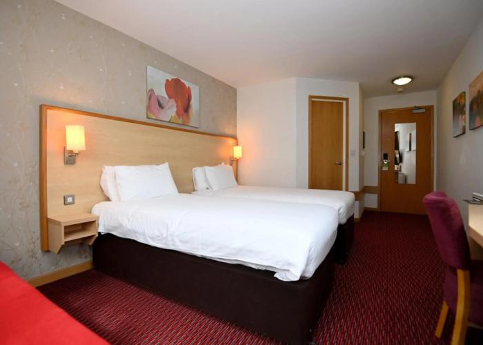 Meadow Farm, Redditch by Marstons Inns