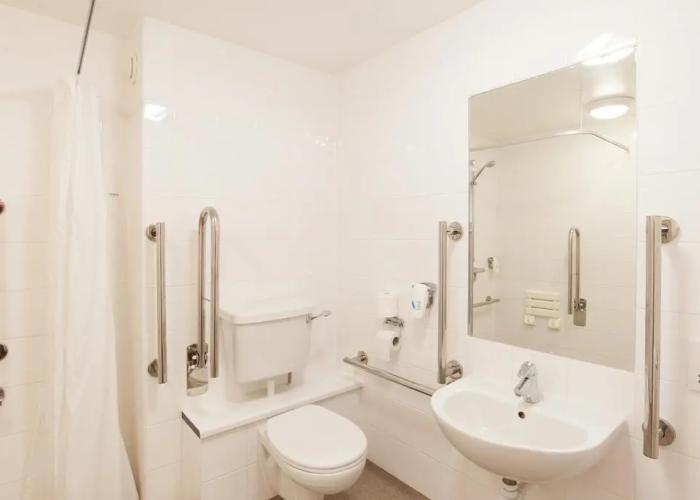 Meadow Farm, Redditch by Marstons Inns