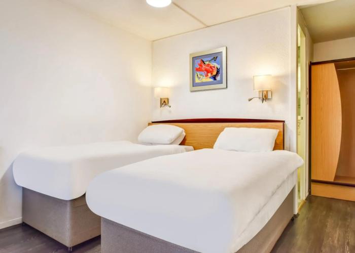 The Hotel Rafiya, Redditch
