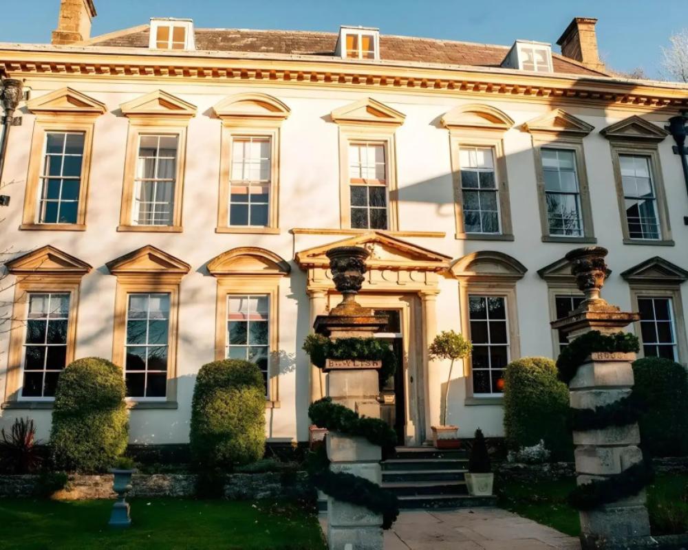 Bowlish House - Restaurant with rooms