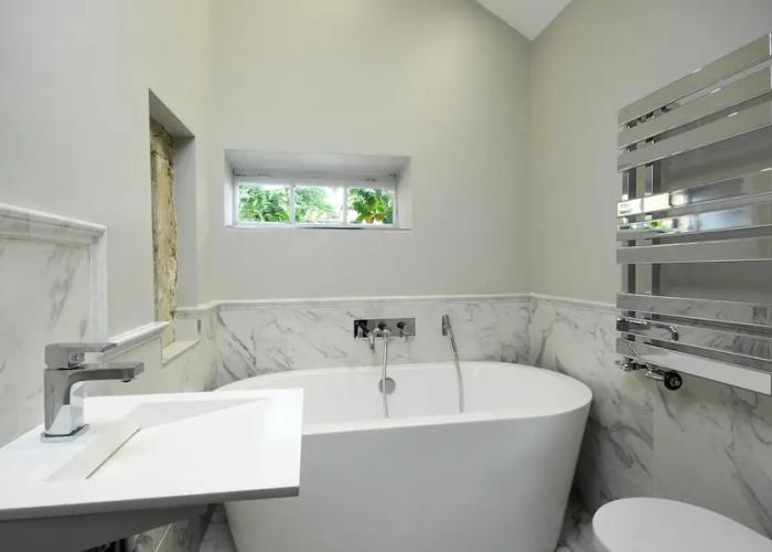 Beautiful 5bedroom house sleeps13 hottub