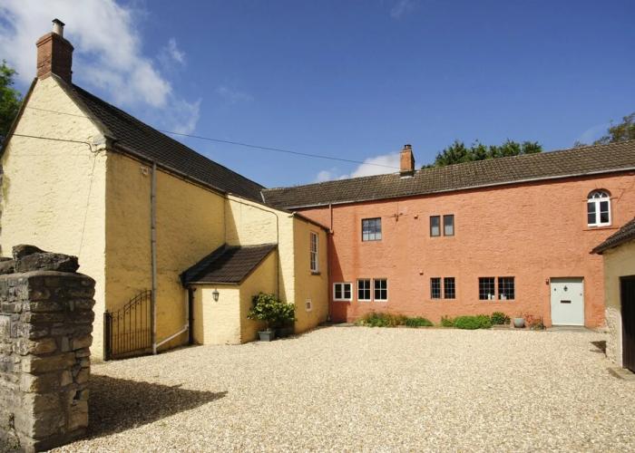 Beautiful 5bedroom house sleeps13 hottub