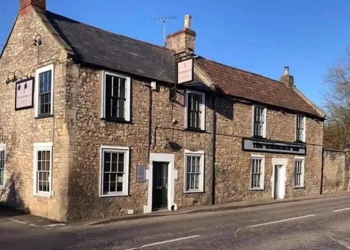 The Horseshoe Inn
