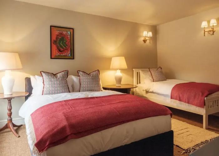 The Manor House Inn