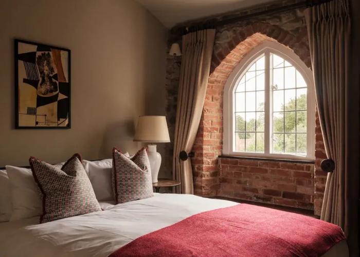 The Manor House Inn