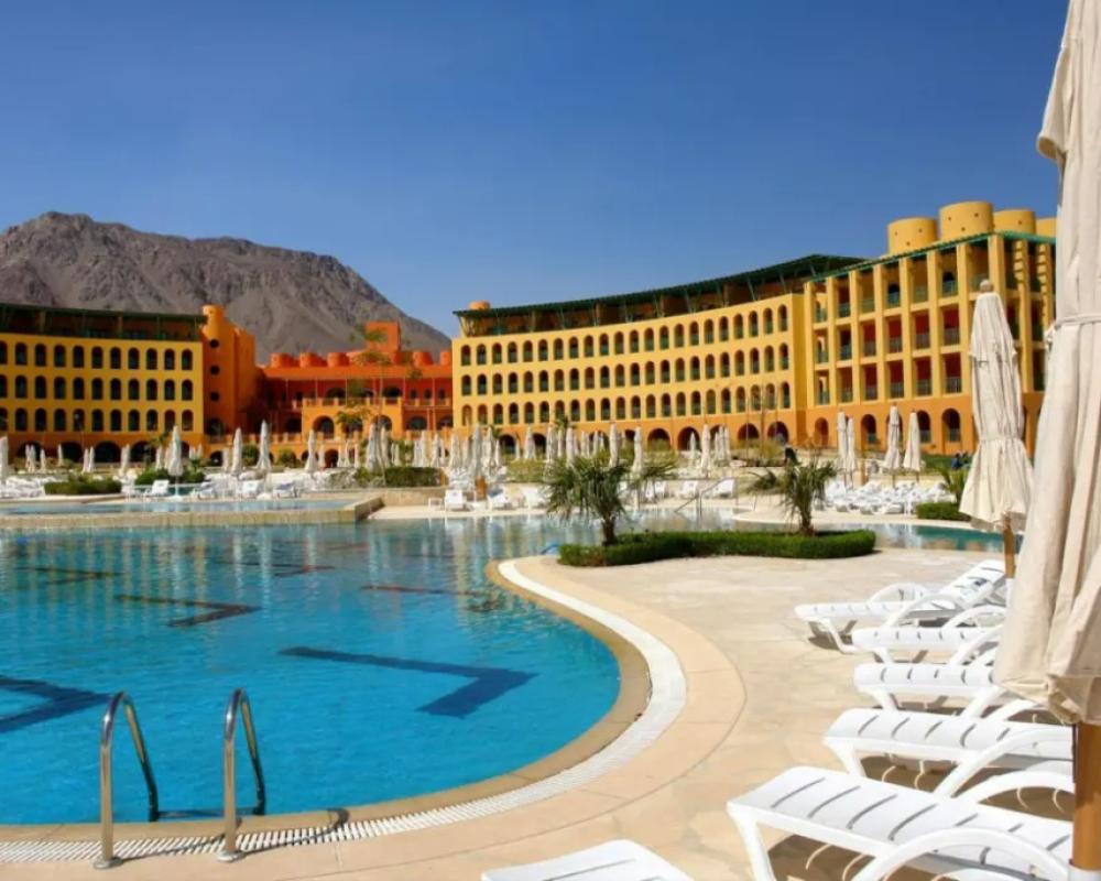 фото Strand Beach Resort