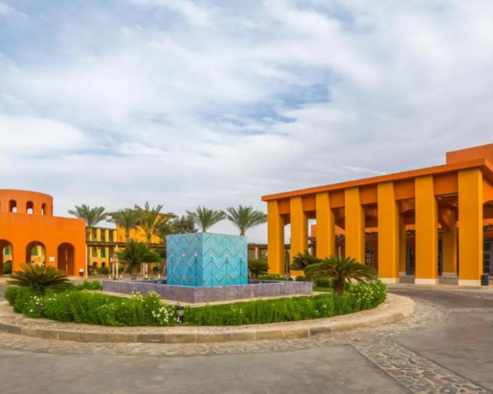 фото Strand Beach Resort
