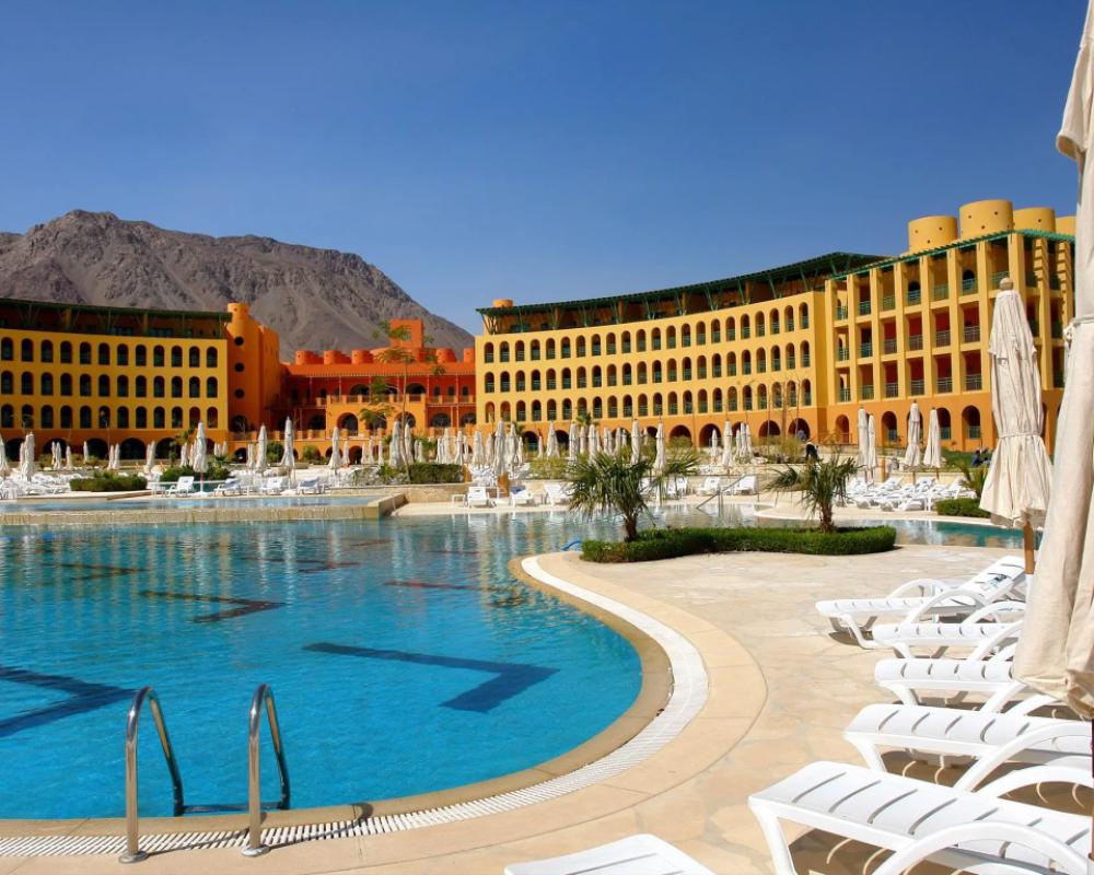 фото Strand Beach Resort