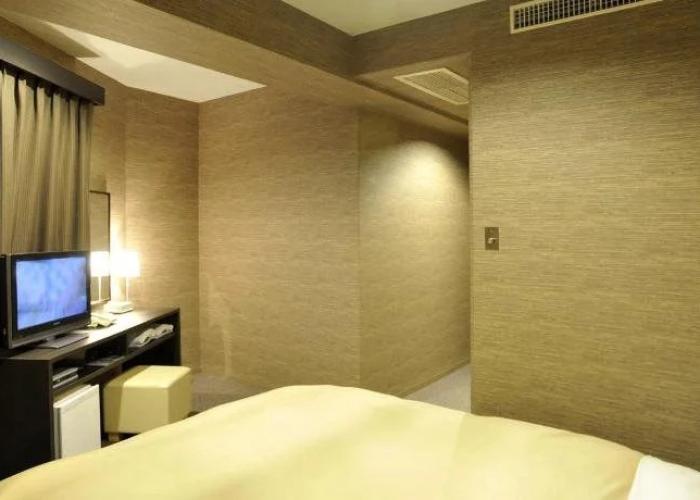 Nishi Akashi Rincarn Hotel