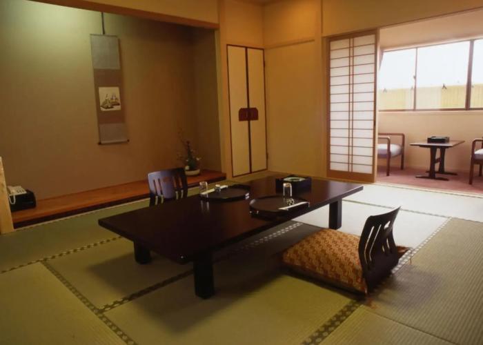 Hitomarukadan Ryokan