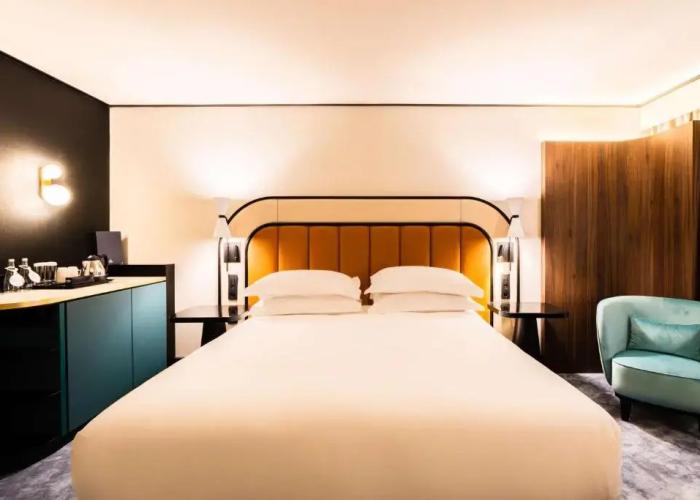 Hilton Paris La Defense Hotel