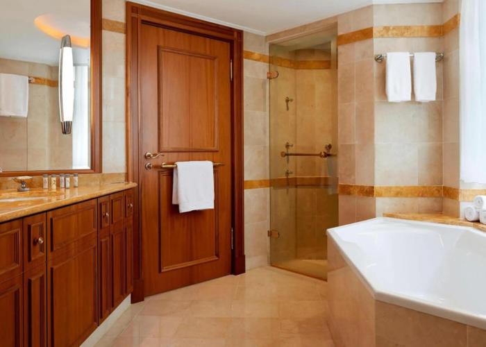 Renaissance Paris La Defense Hotel