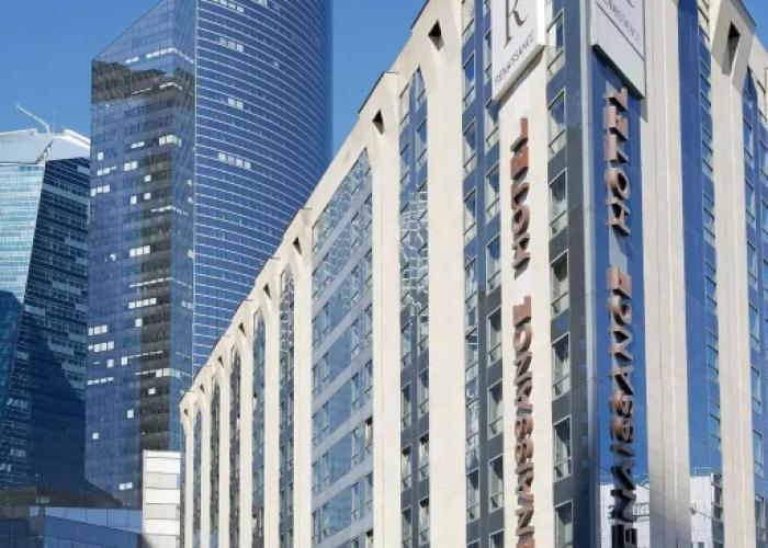Renaissance Paris La Defense Hotel
