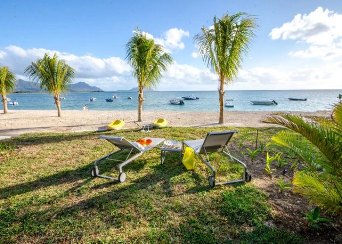 L'Escale Beachfront Luxury Suite By Dream Escapes
