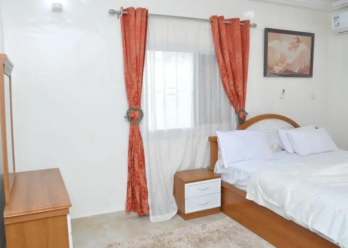 B2 Self Catering Apartments
