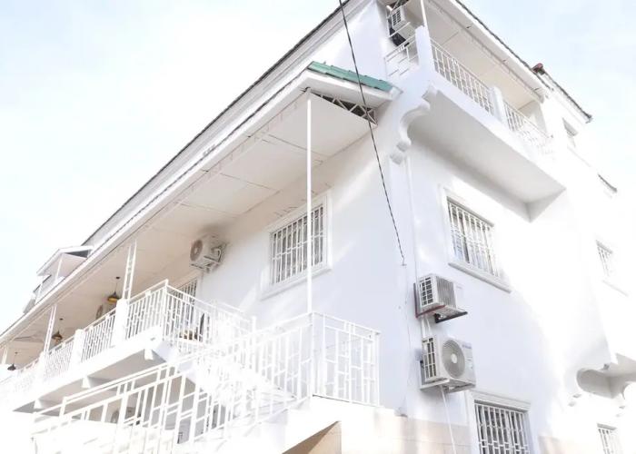 B2 Self Catering Apartments