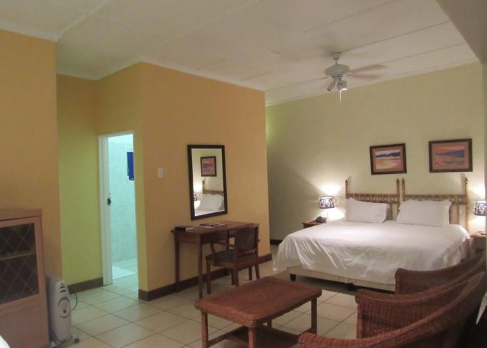 Emafini Country Lodge