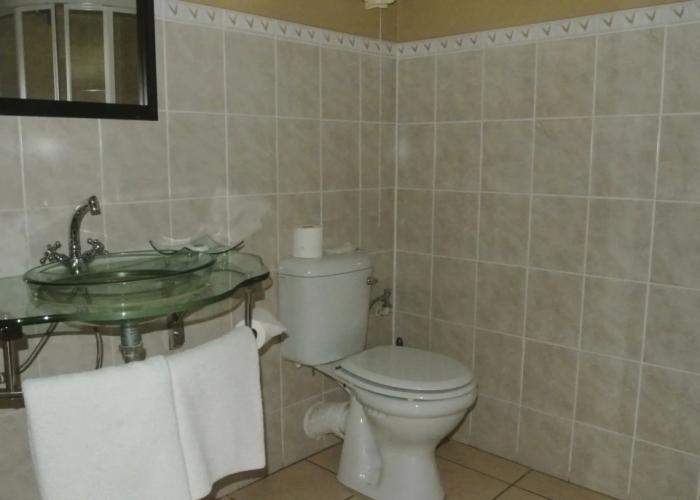 Emafini Country Lodge