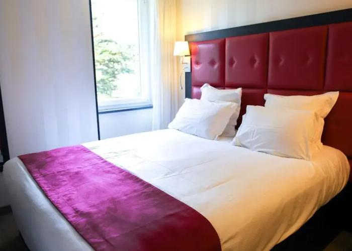 Logis Hôtel Saint-Guirec et de la Plage