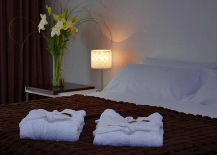 San Isidro Plaza Hotel