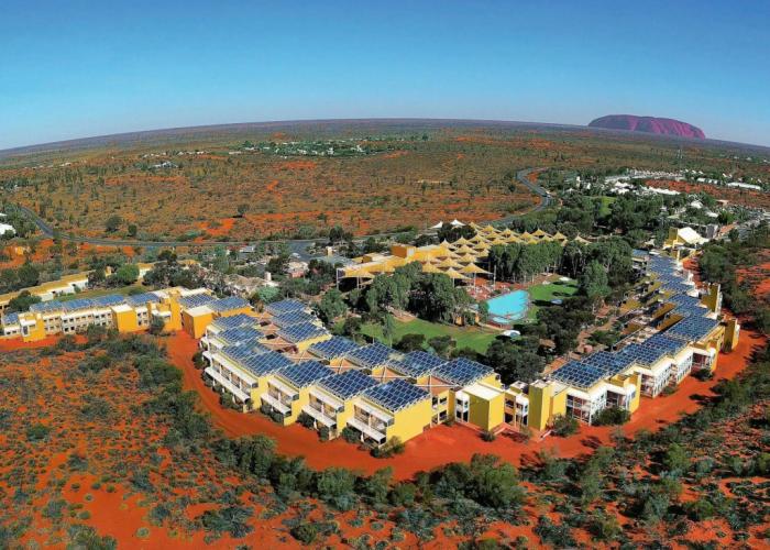 Outback Hotel & Lodge