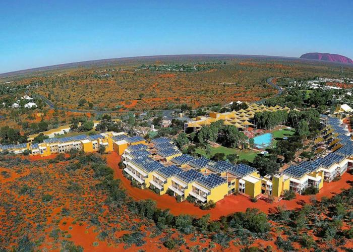 Outback Hotel & Lodge