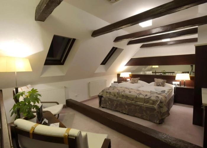 Hotel Grand