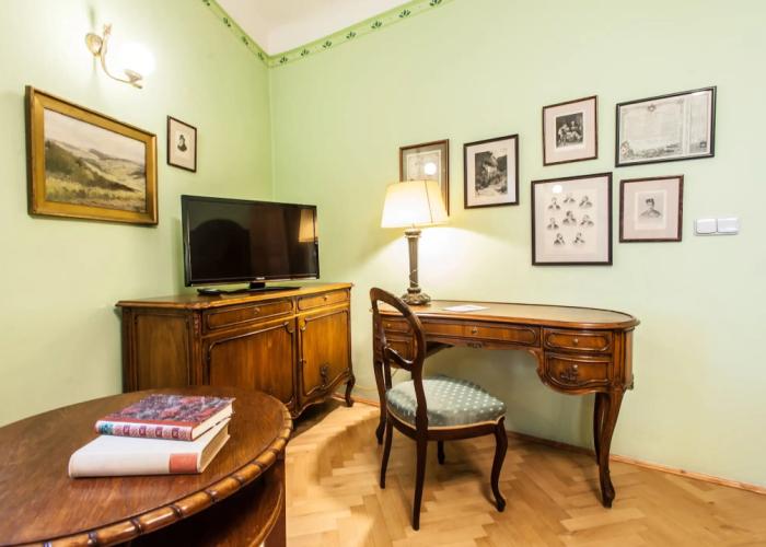 Hotel Leonardo