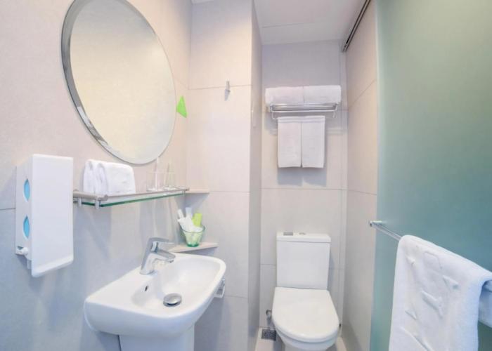 Hotel Ease Mong Kok