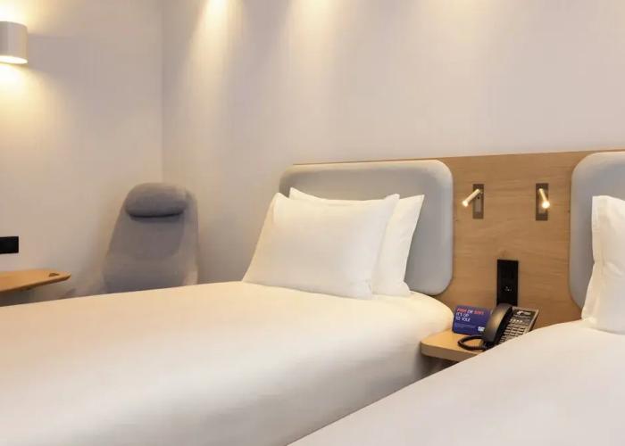 Holiday Inn Express Brussels Airport by IHG