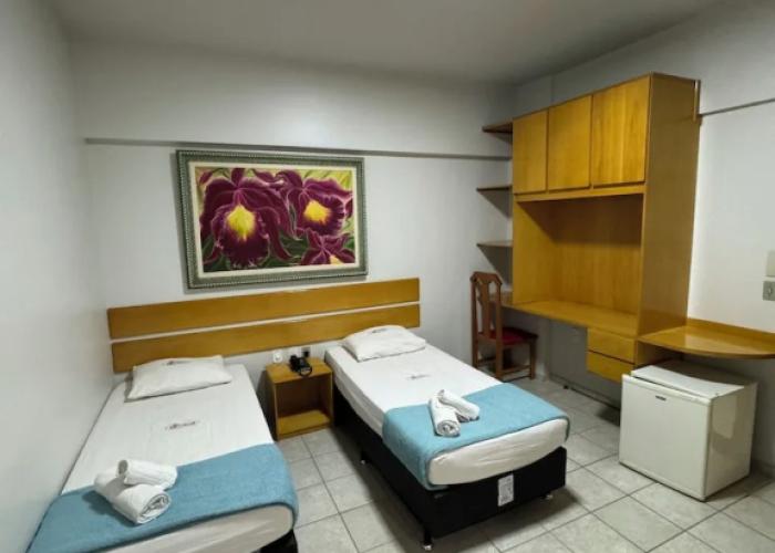 Hotel Gemeos