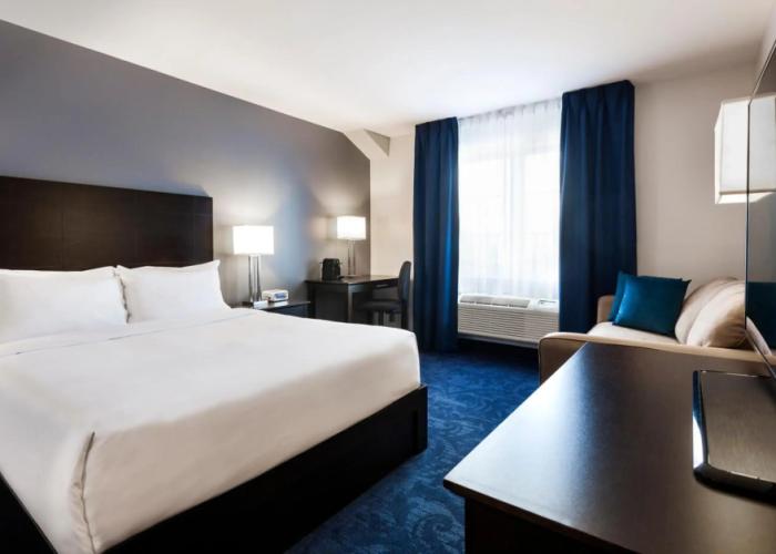 Imperia Hotel and Suites