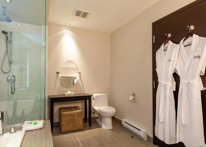 Imperia Hotel and Suites