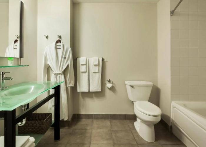 Imperia Hotel and Suites