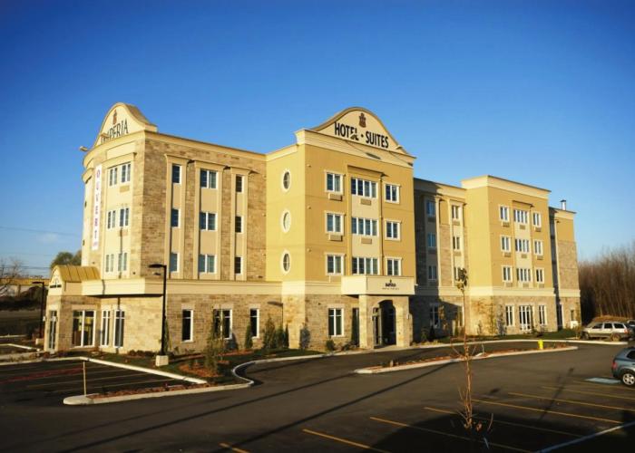 Imperia Hotel and Suites