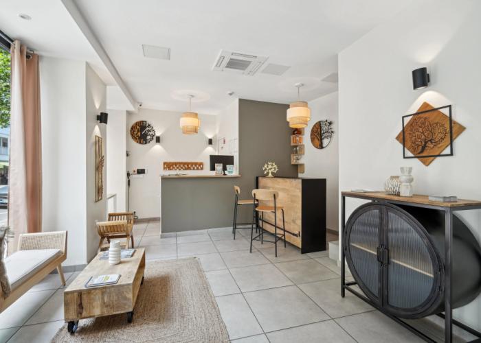 Hotel Le National Clichy Paris
